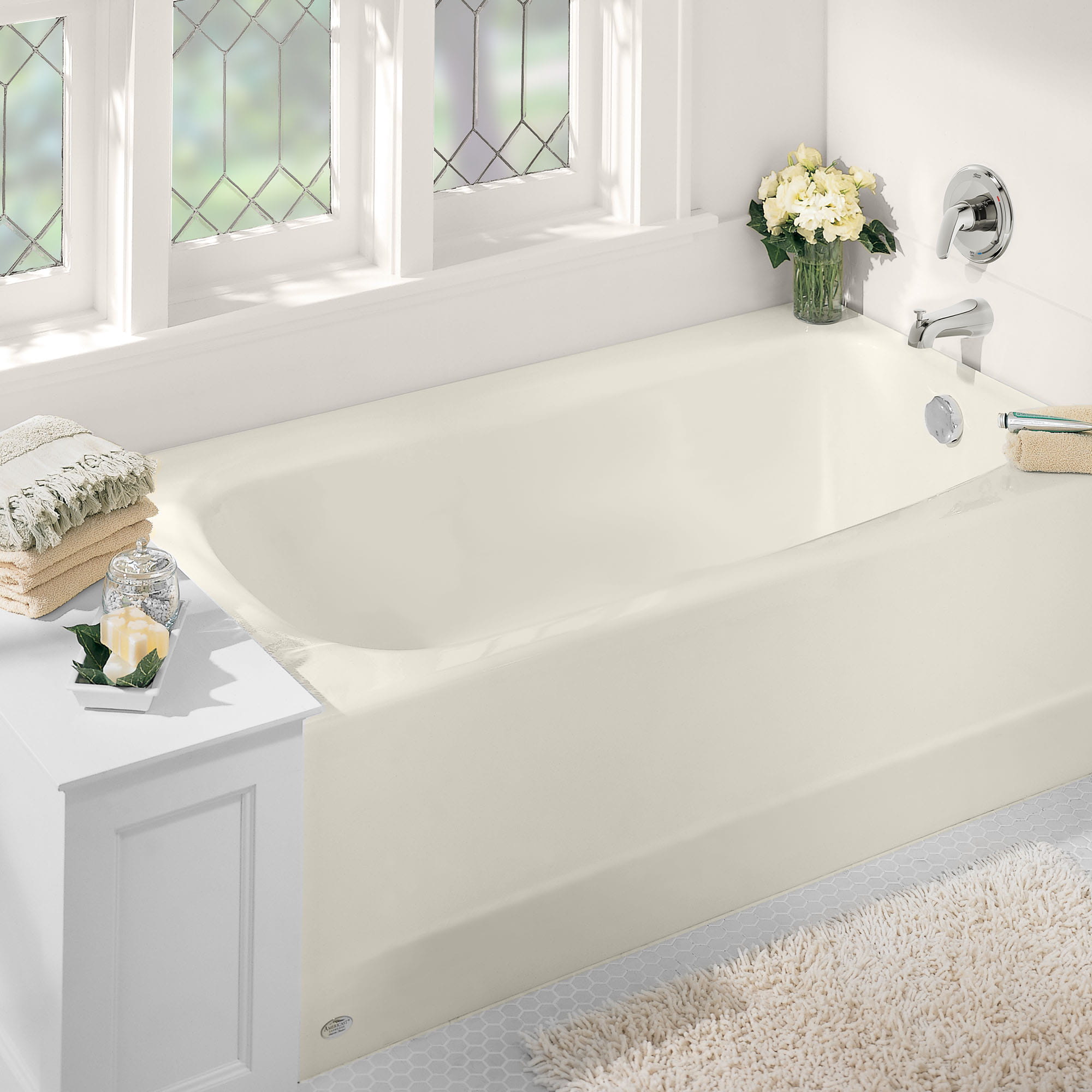 Cambridge Americast 60 x 32 Inch Integral Apron Bathtub With Right Hand Outlet LINEN